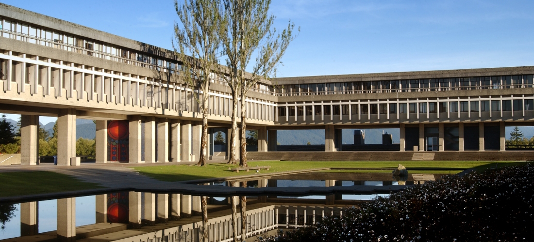 Simon Fraser University 西門菲莎大學