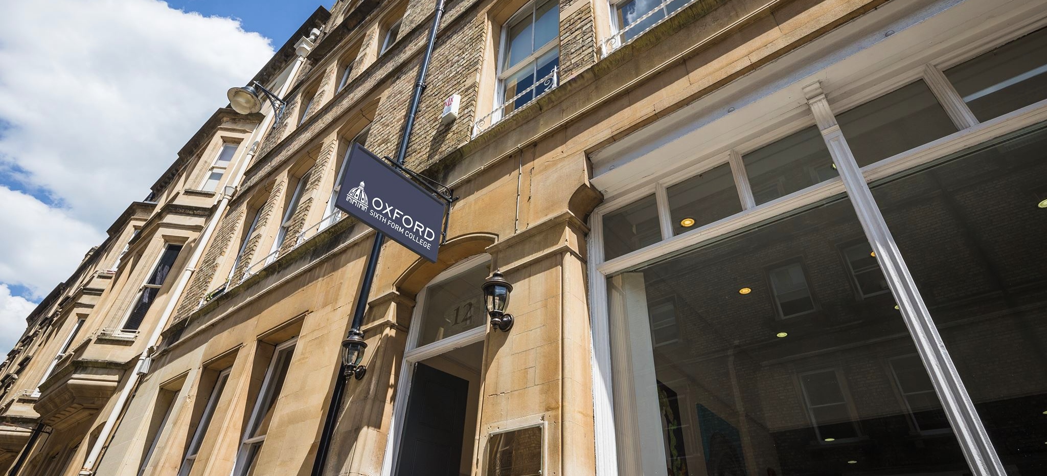 Oxford Sixth Form College 牛津預科學院